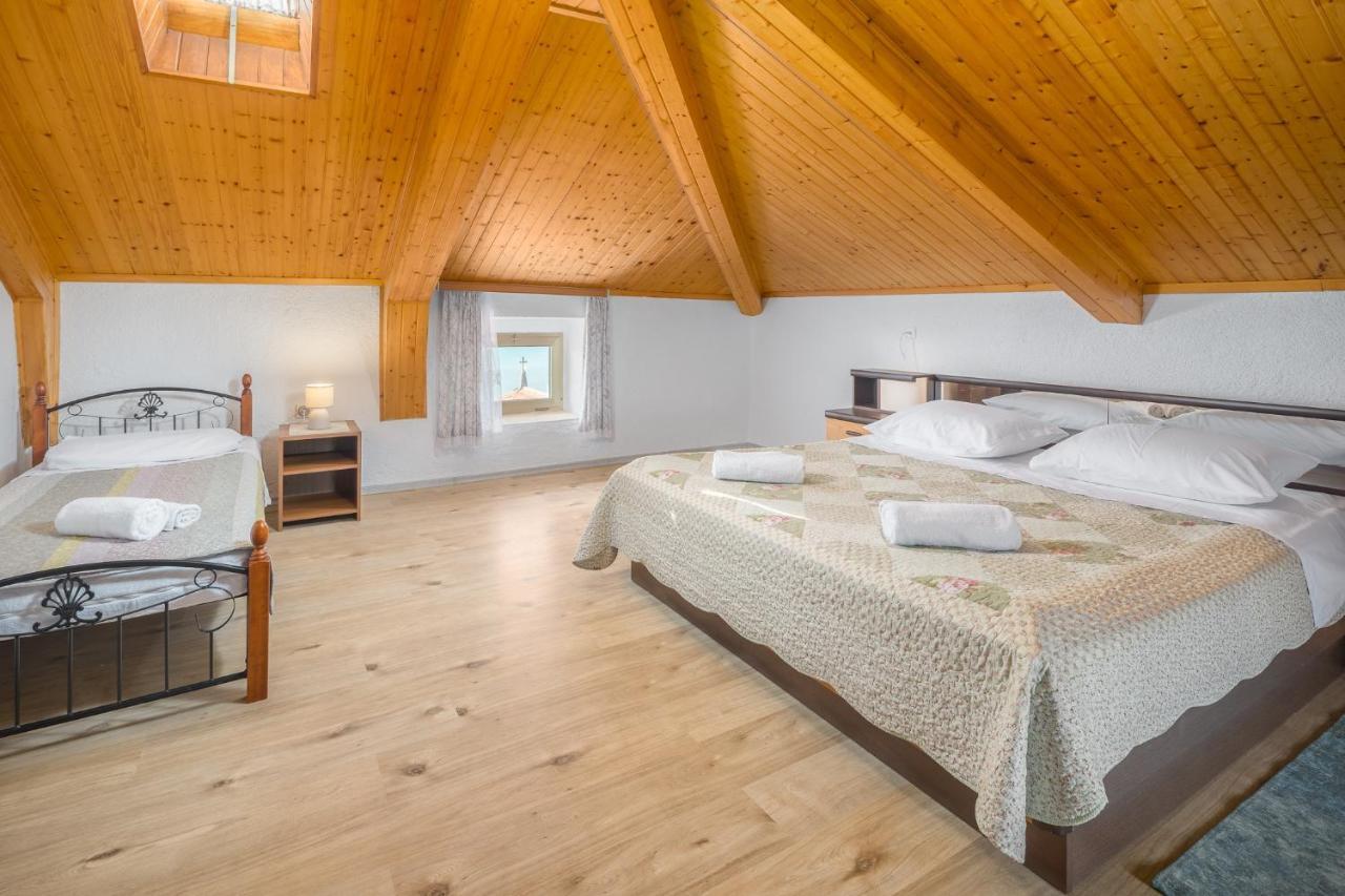 Apartments By The Sea Zambratija, Umag - 2557 Ngoại thất bức ảnh