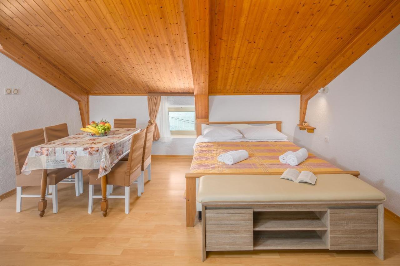 Apartments By The Sea Zambratija, Umag - 2557 Ngoại thất bức ảnh