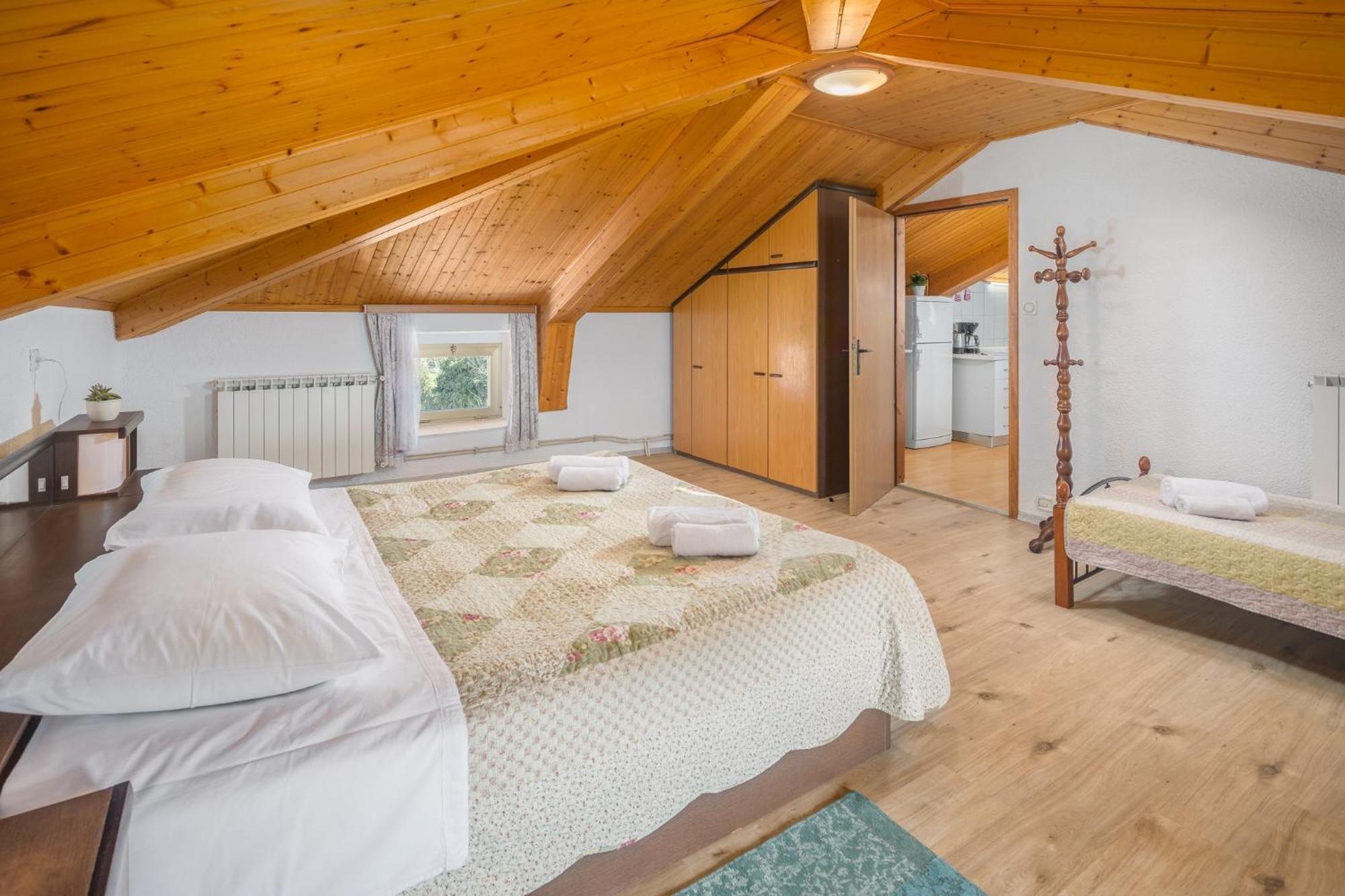 Apartments By The Sea Zambratija, Umag - 2557 Phòng bức ảnh