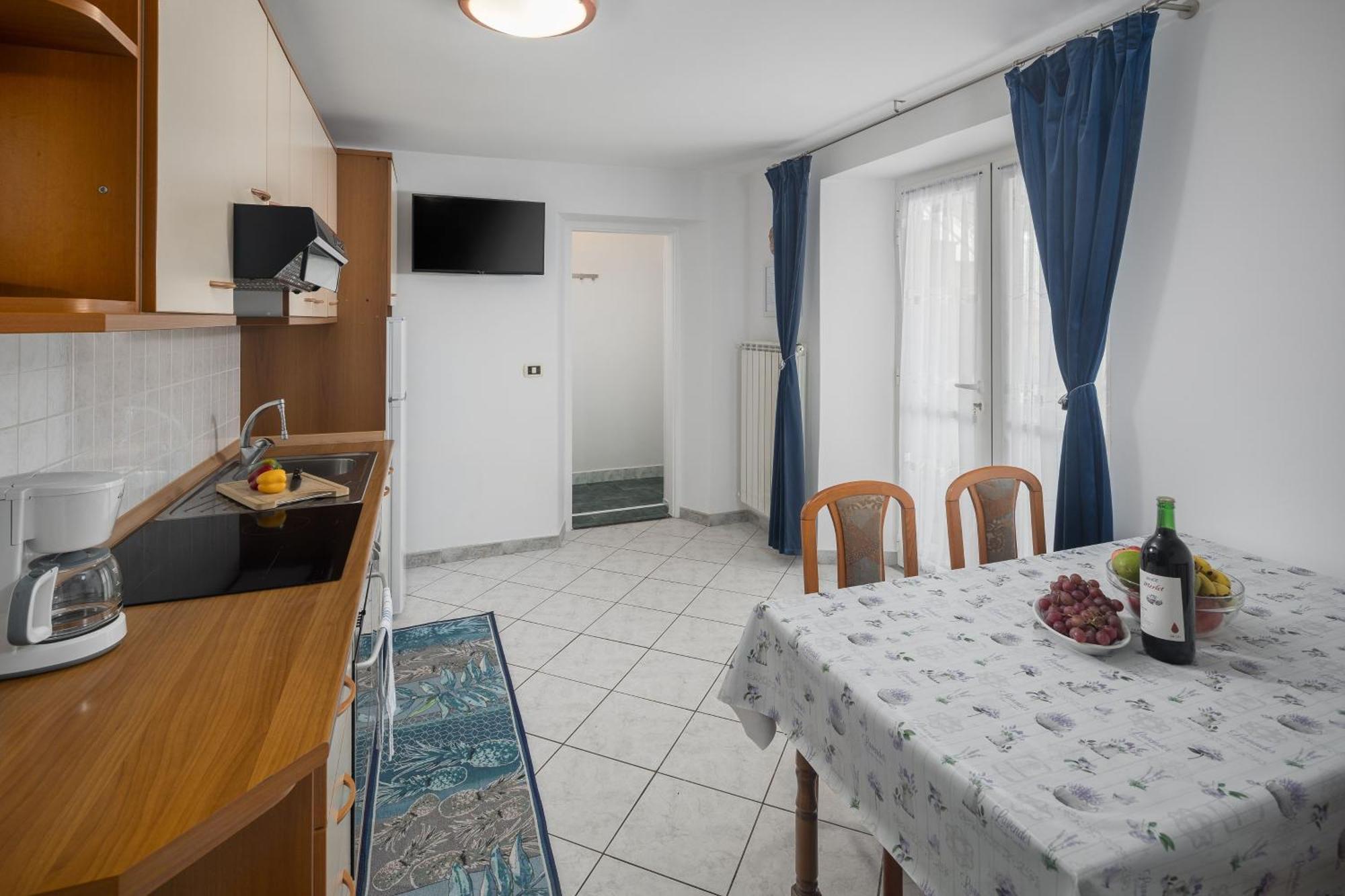 Apartments By The Sea Zambratija, Umag - 2557 Phòng bức ảnh
